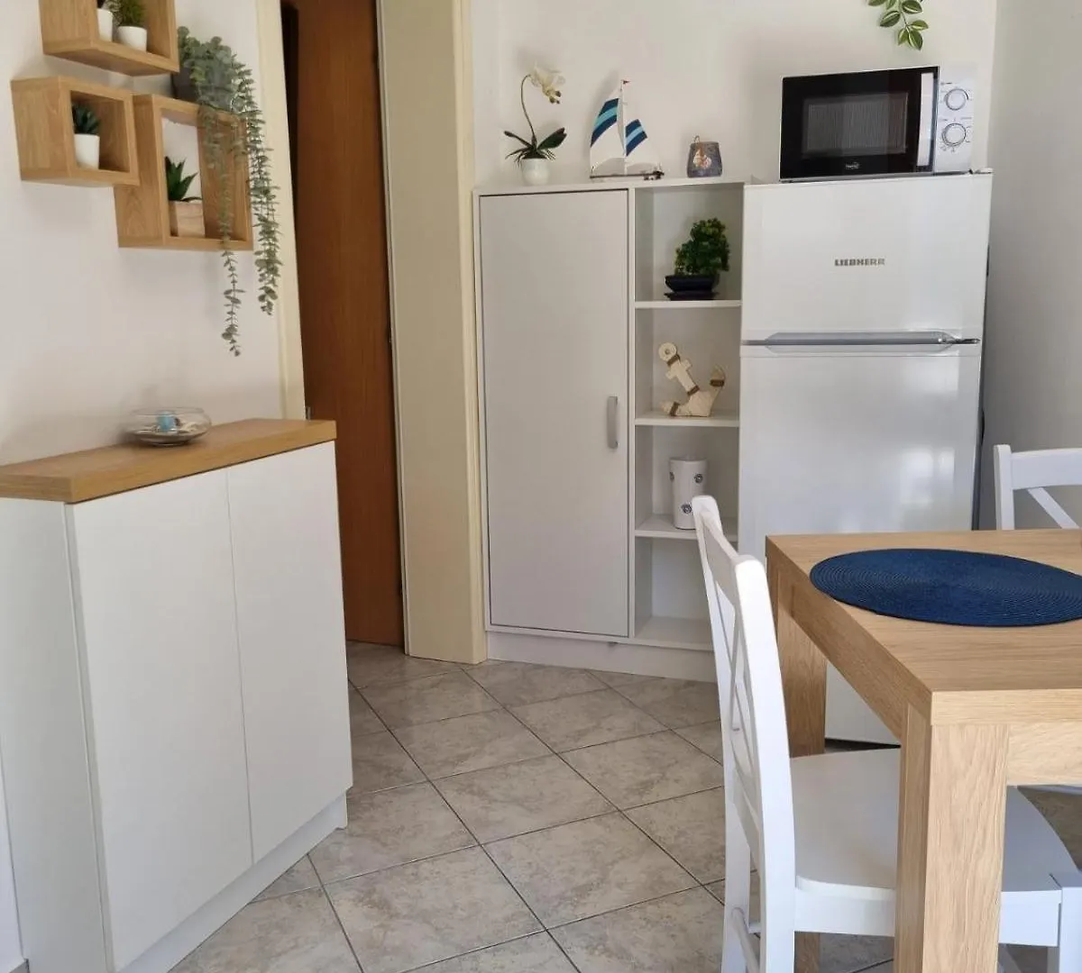 Apartments Casia Baška 0*,